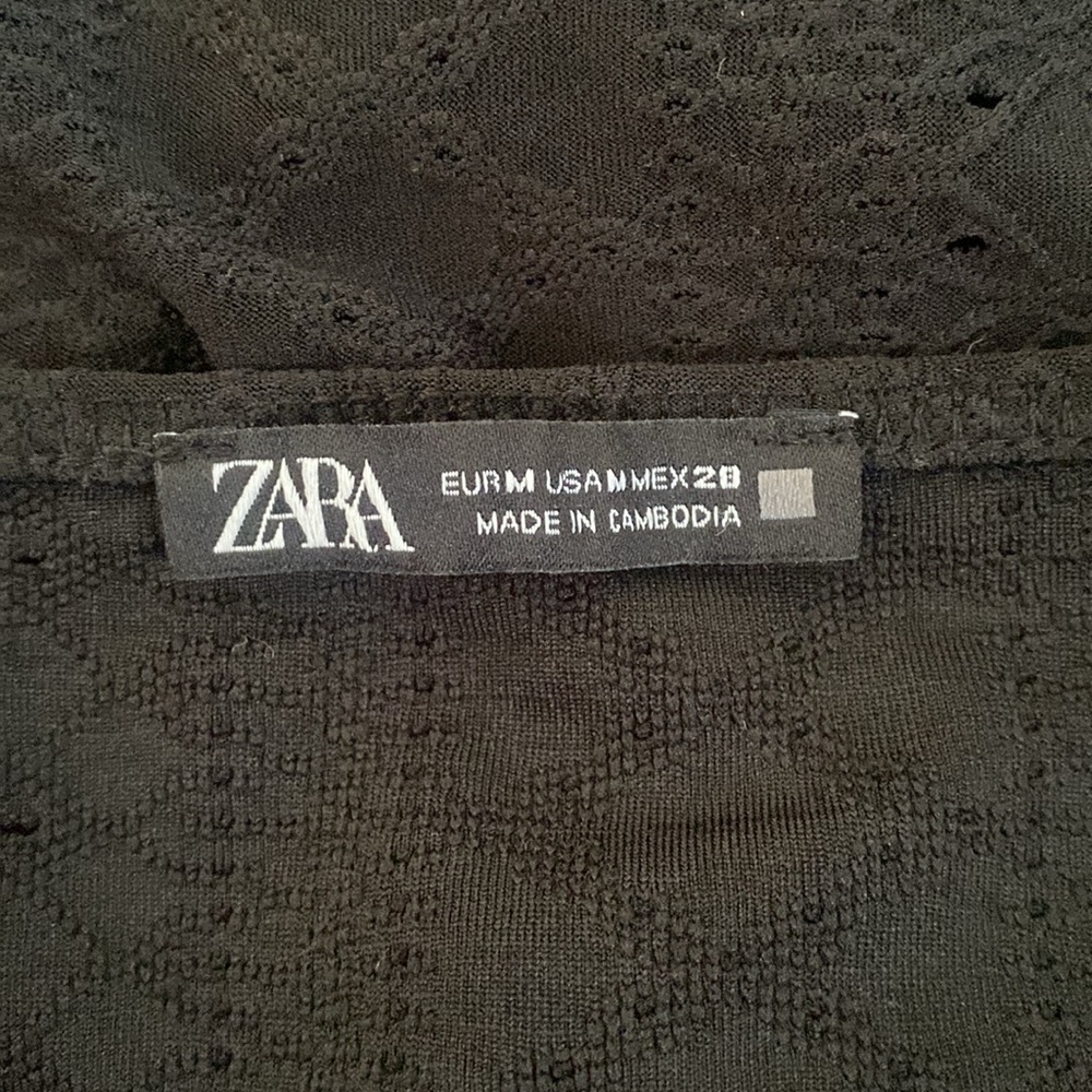 Zara Black Eyelet Textured Lace Detail Camisole Size M - Picture 9 of 11